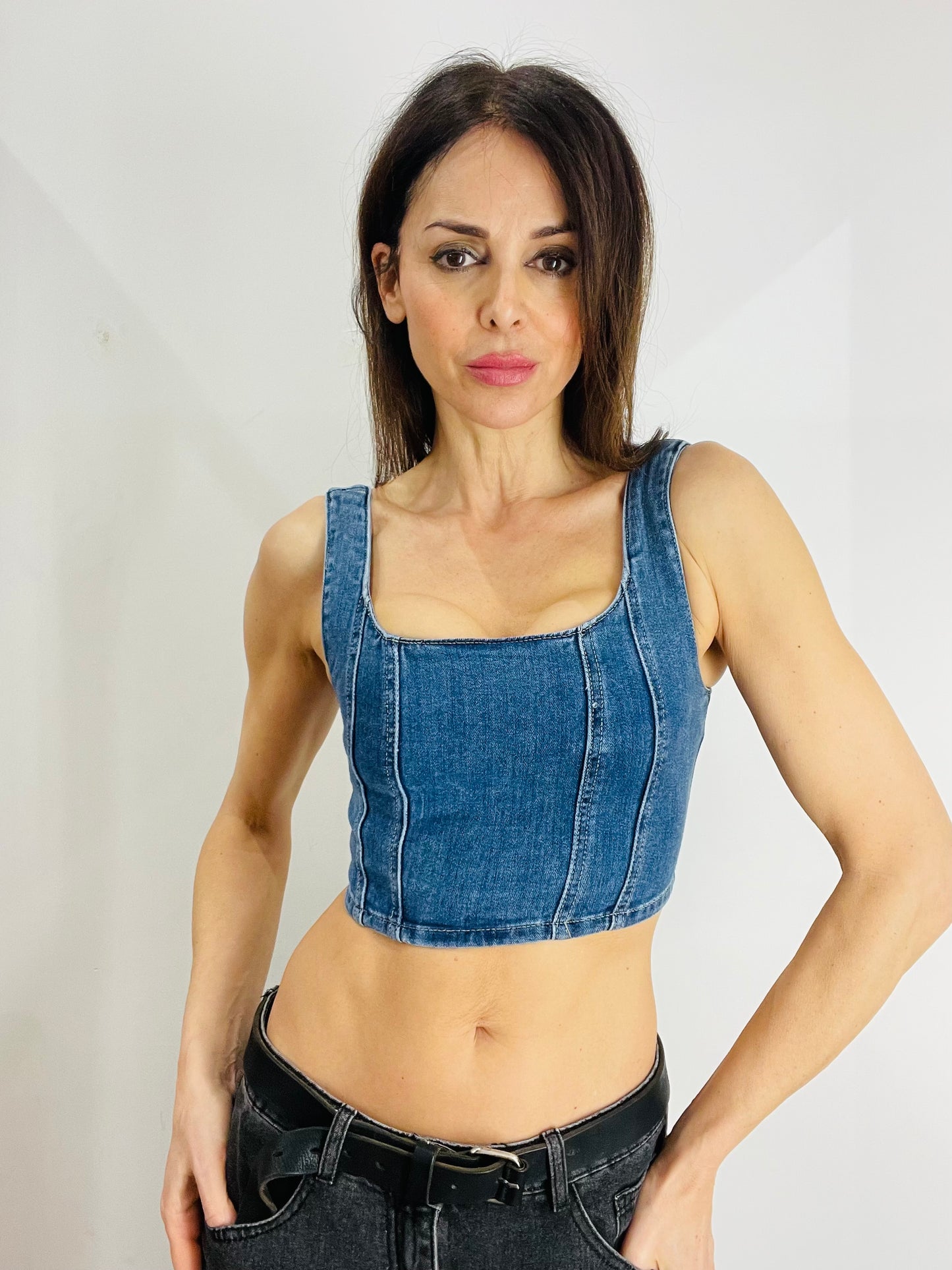 TOP JEANS