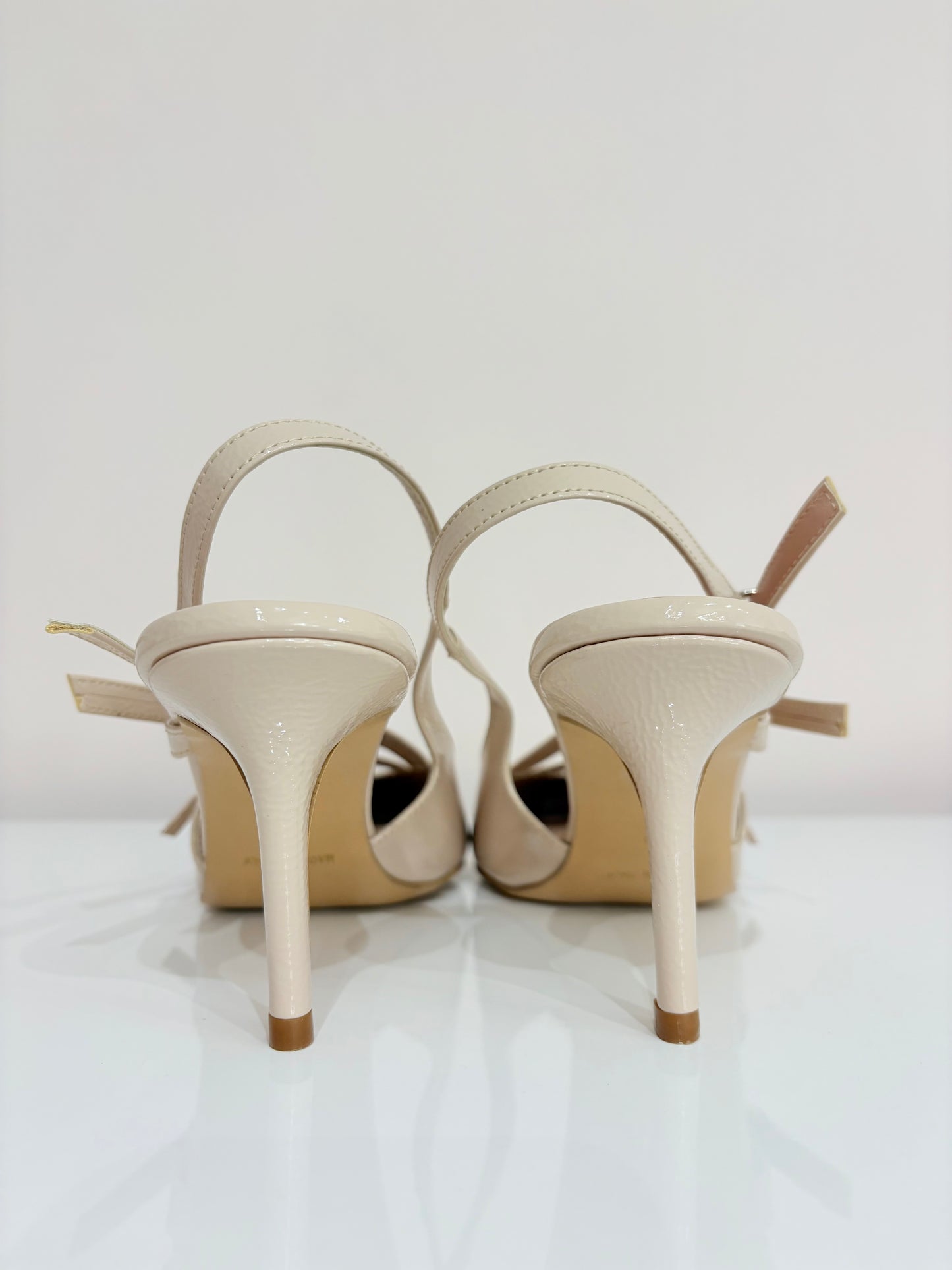 SLINGBACK DIVINE FOLLIE