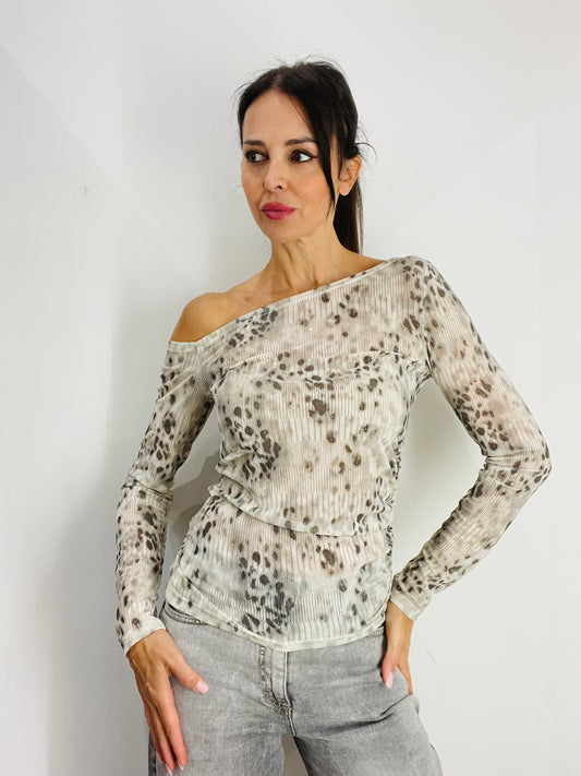 MAGLIA ASIMMETRICA ANIMALIER STRASS
