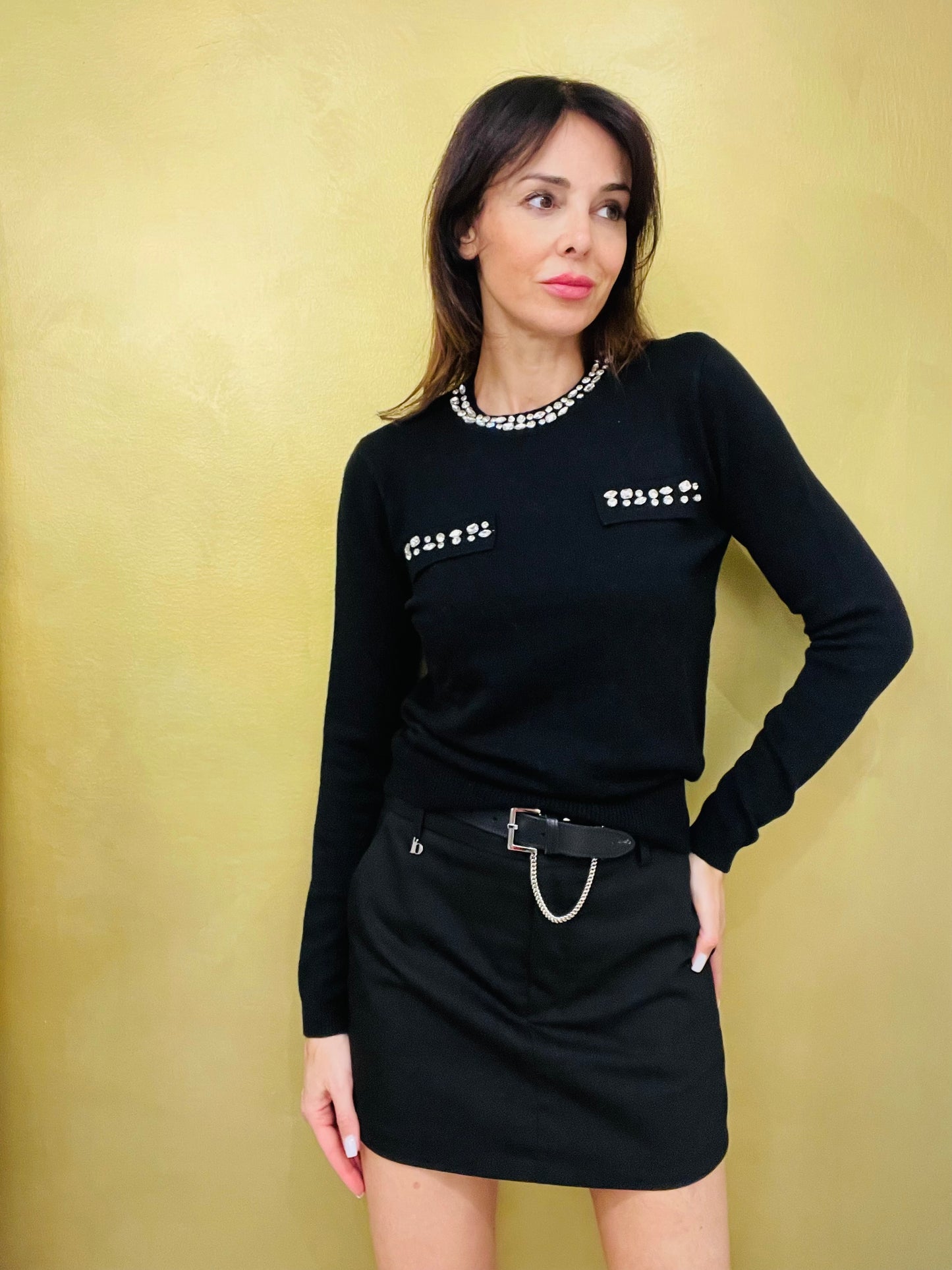 MAGLIA CON STRASS