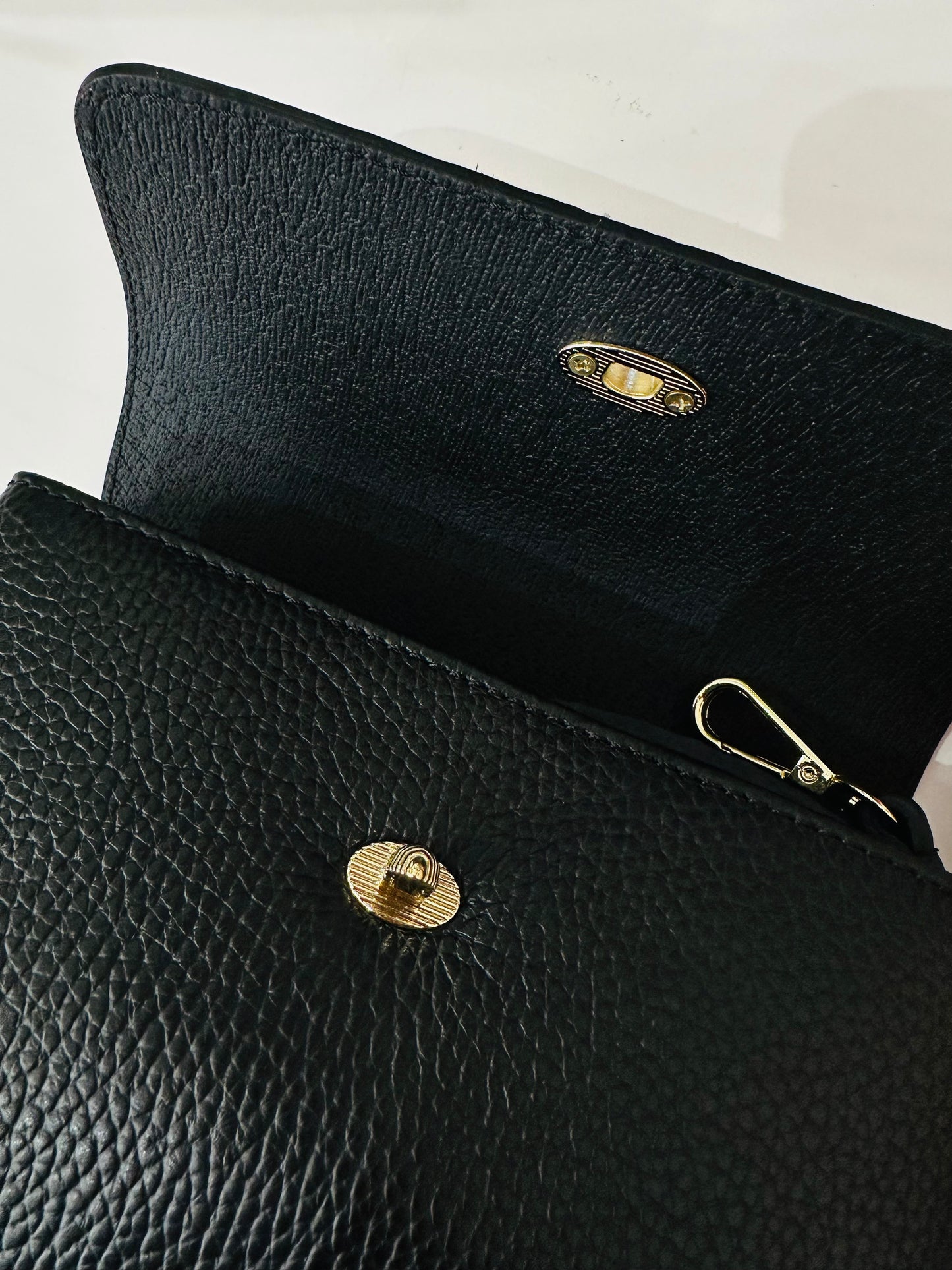 BORSA MOON