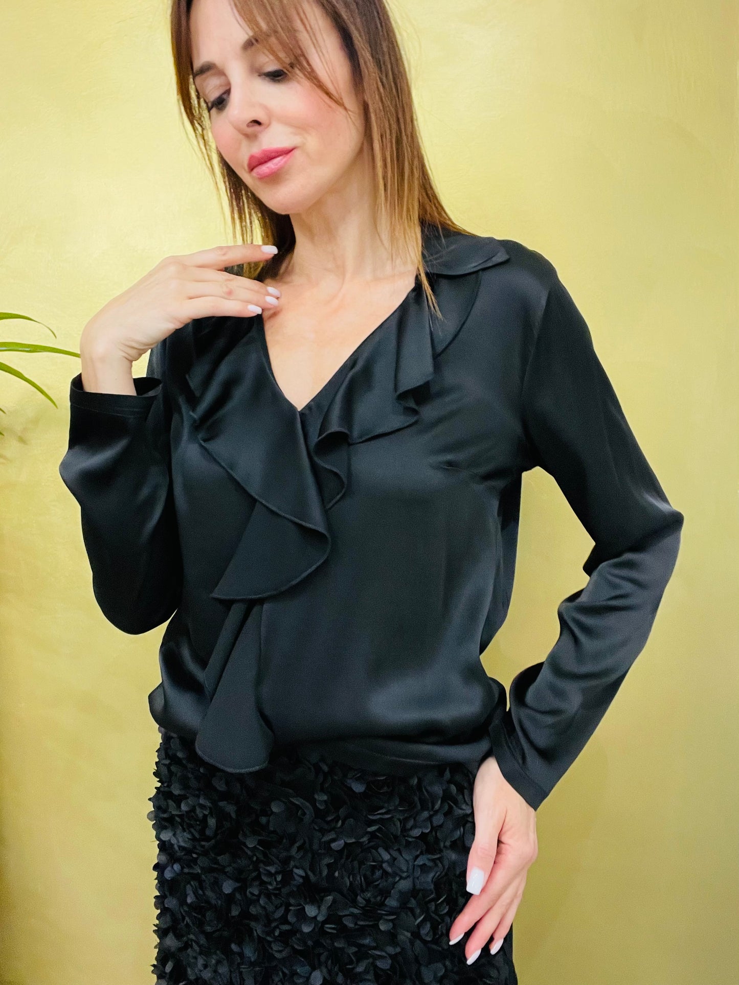 BLUSA SATIN CON ROUCHES