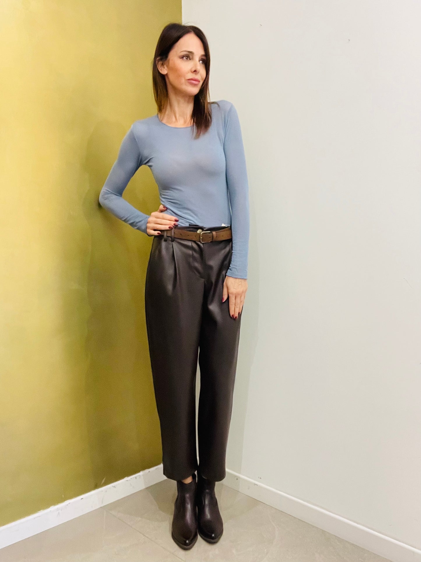 PANTALONE CLASSICO  IN ECOPELLE