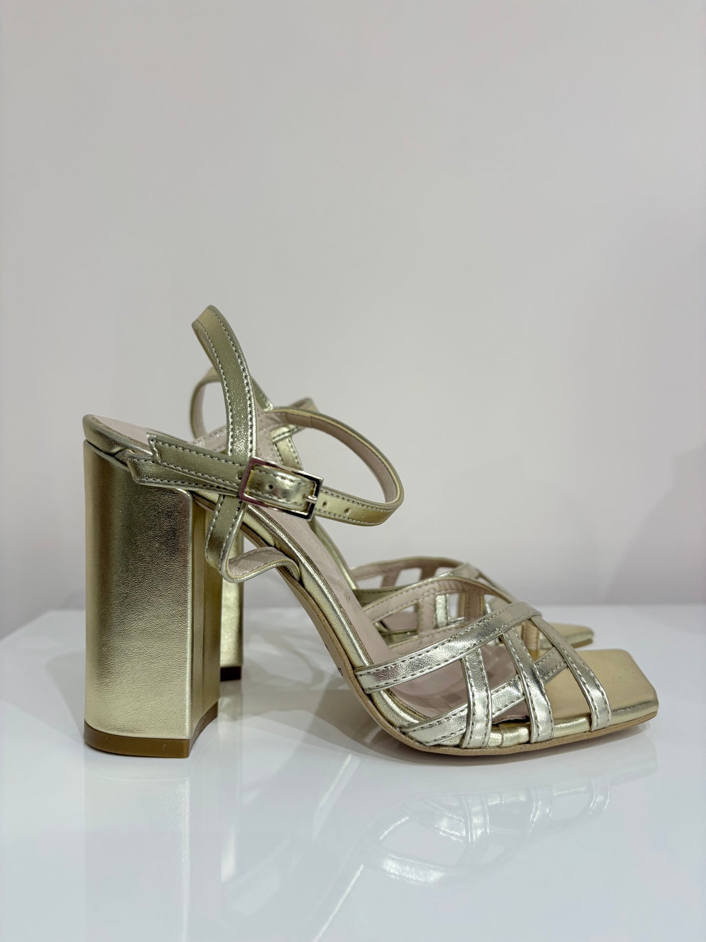 SANDALO ORO DIVINE FOLLIE