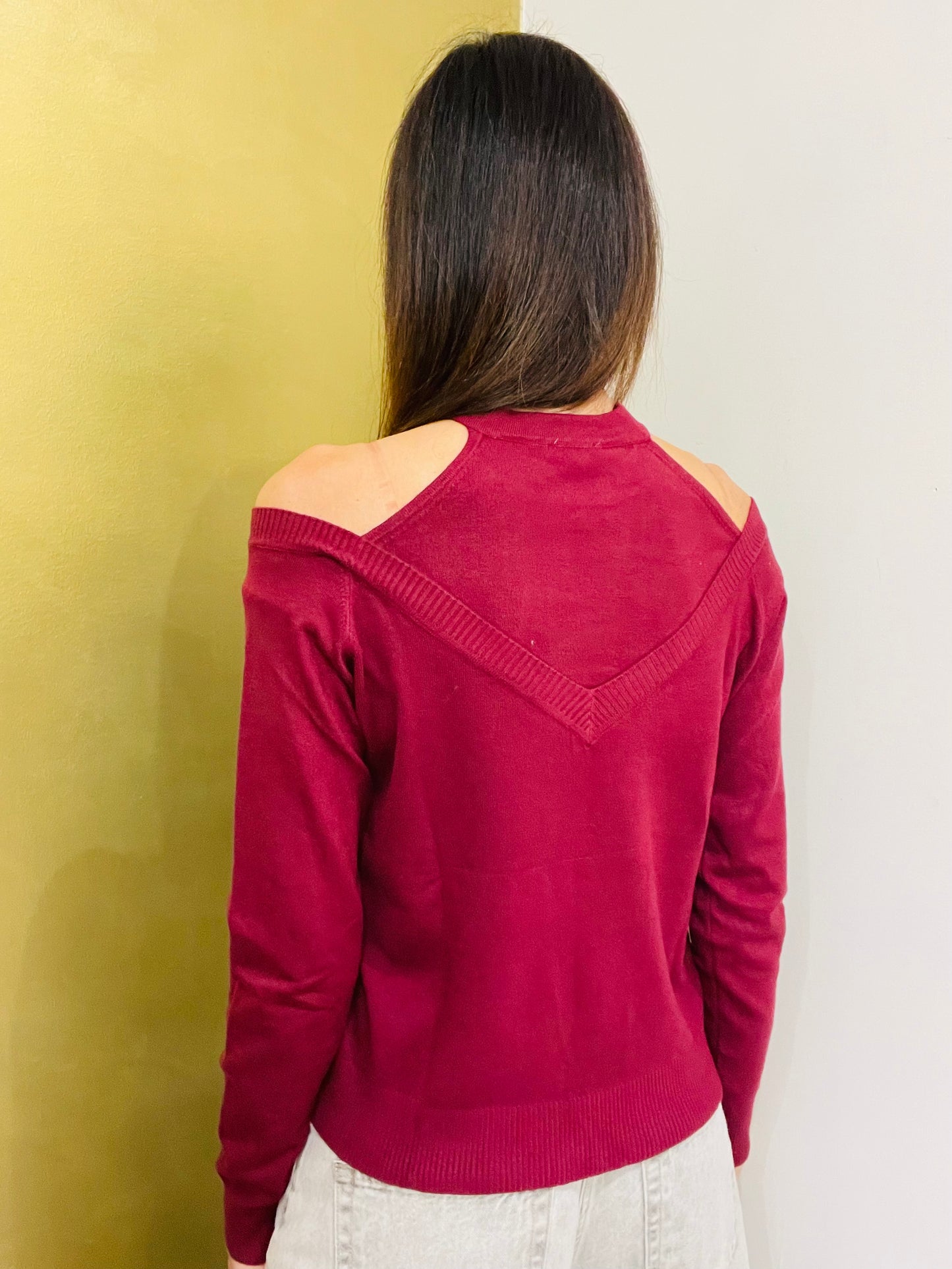 MAGLIA CUTOUT