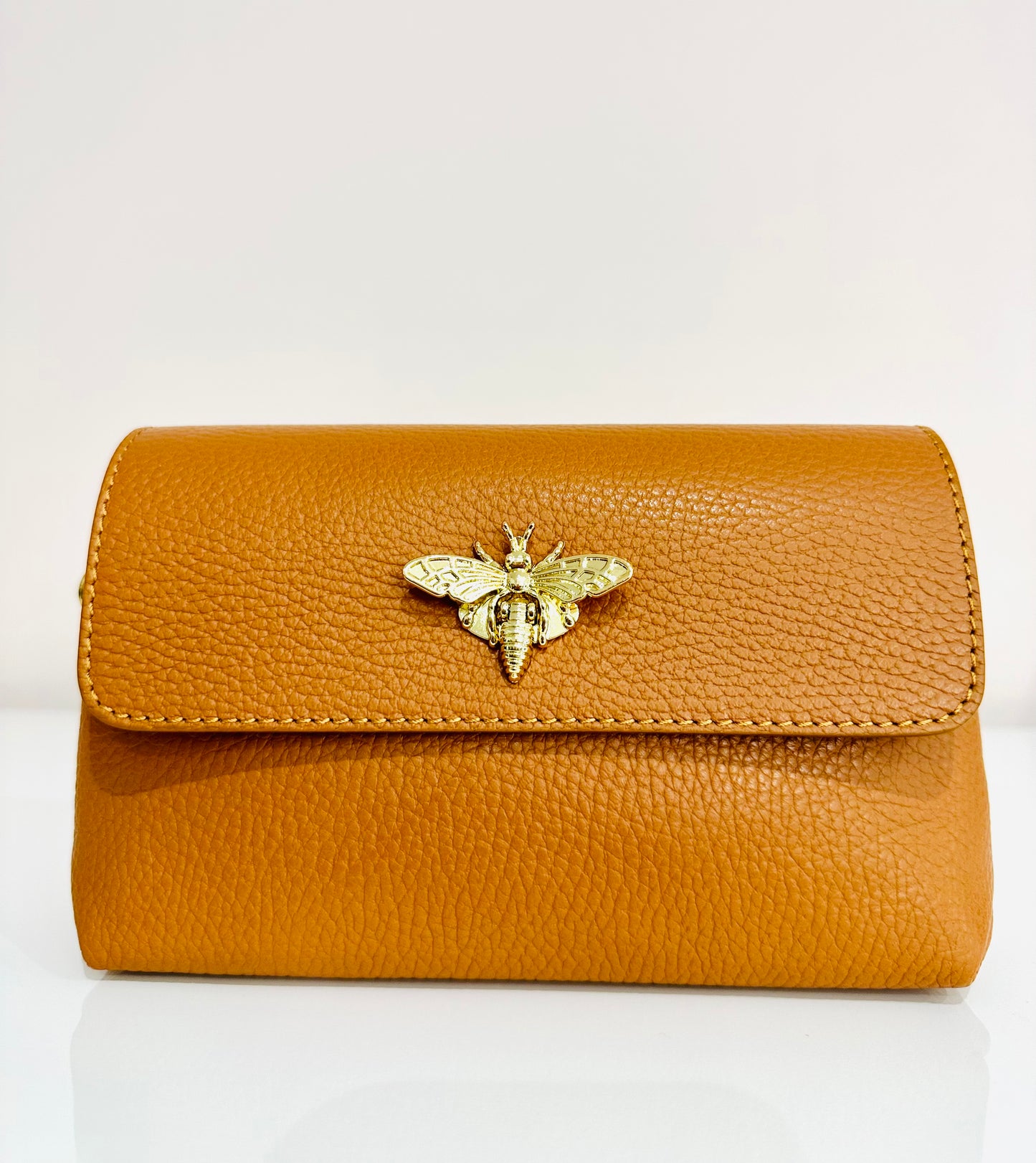 BORSA MOON