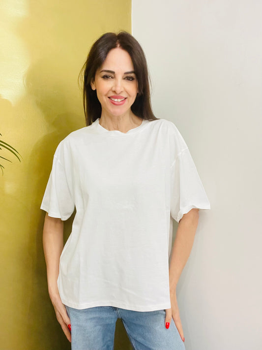 T-SHIRT OVER