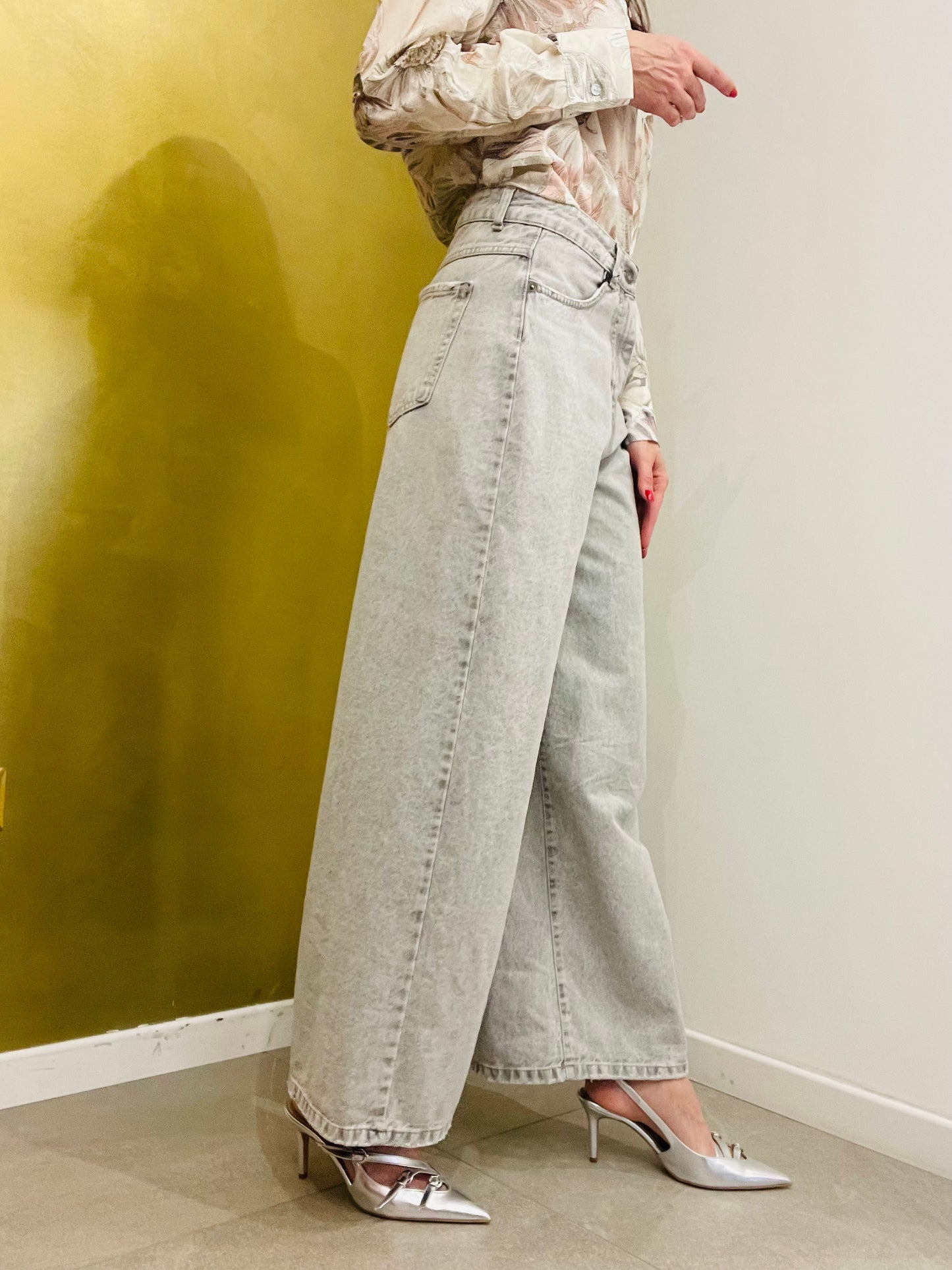 JEANS PALAZZO TENSIONE IN
