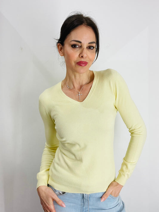 MAGLIA SCOLLO A V
