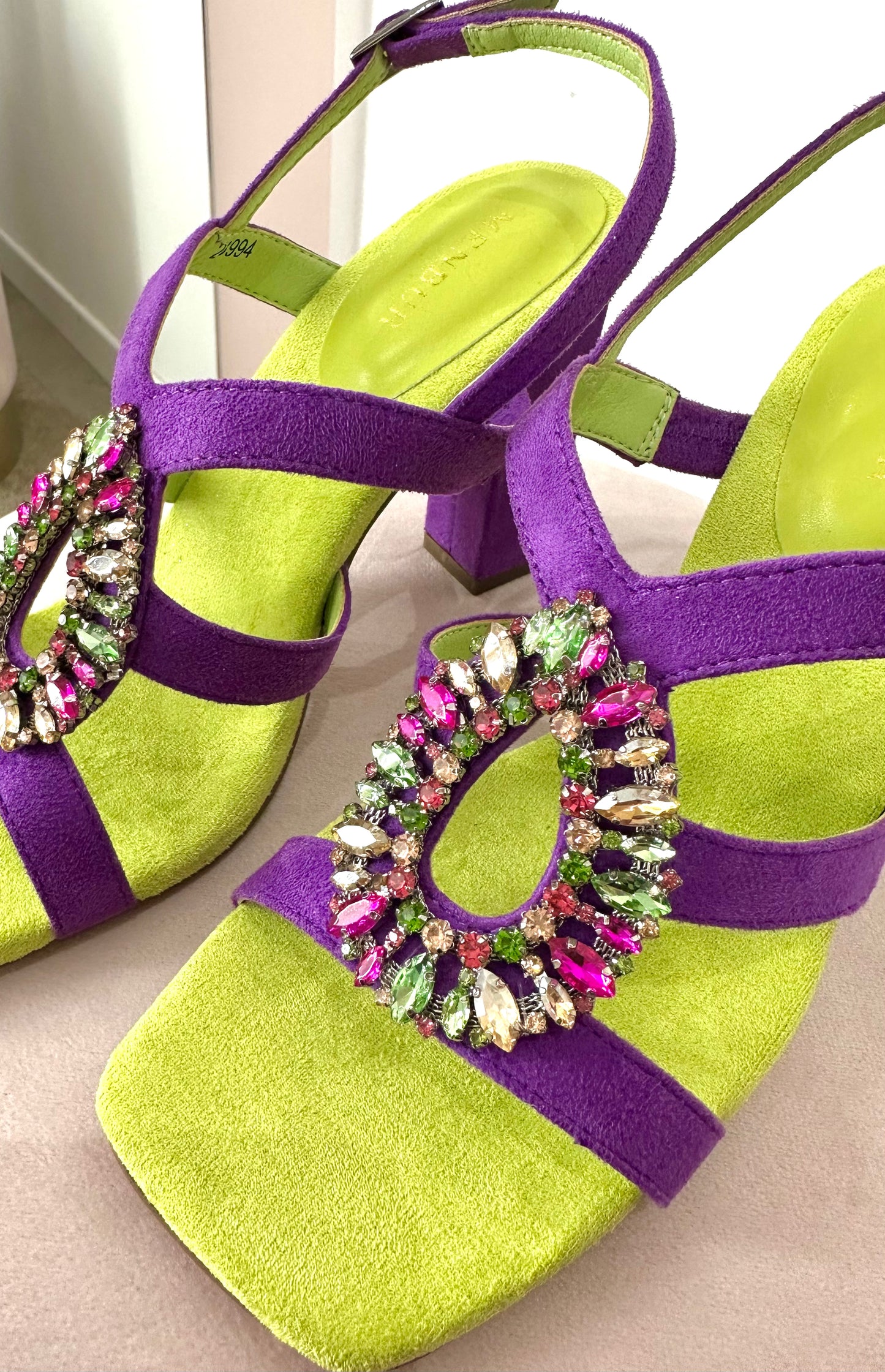SANDALO SWAROVSKI MENBUR