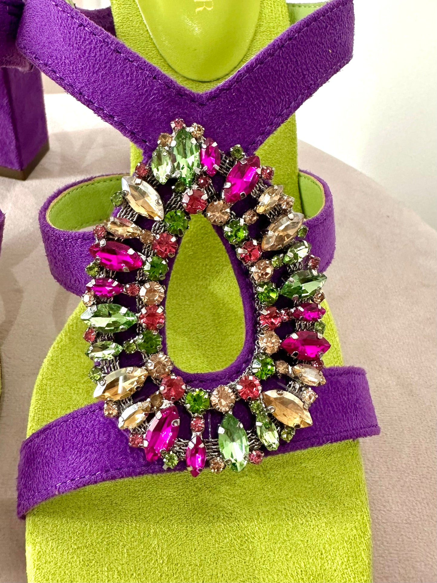 SANDALO SWAROVSKI MENBUR
