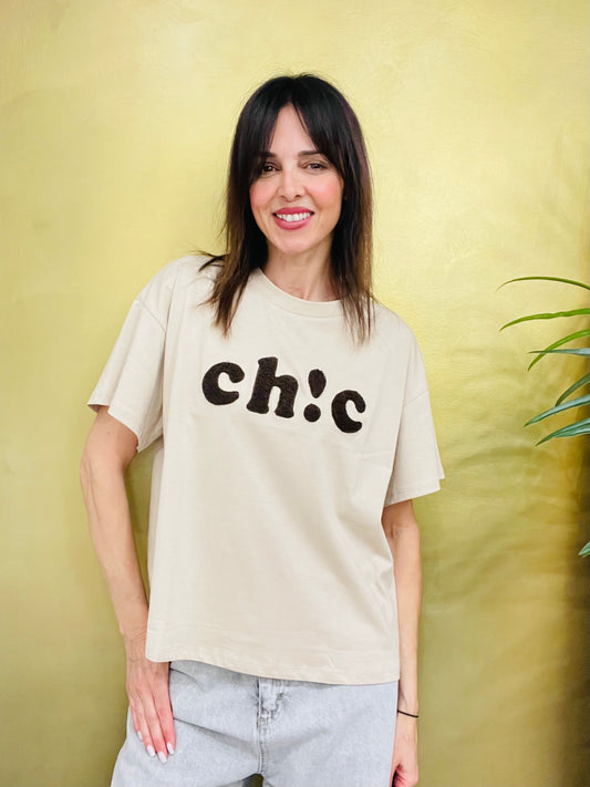 T-SHIRT STAMPA CHIC