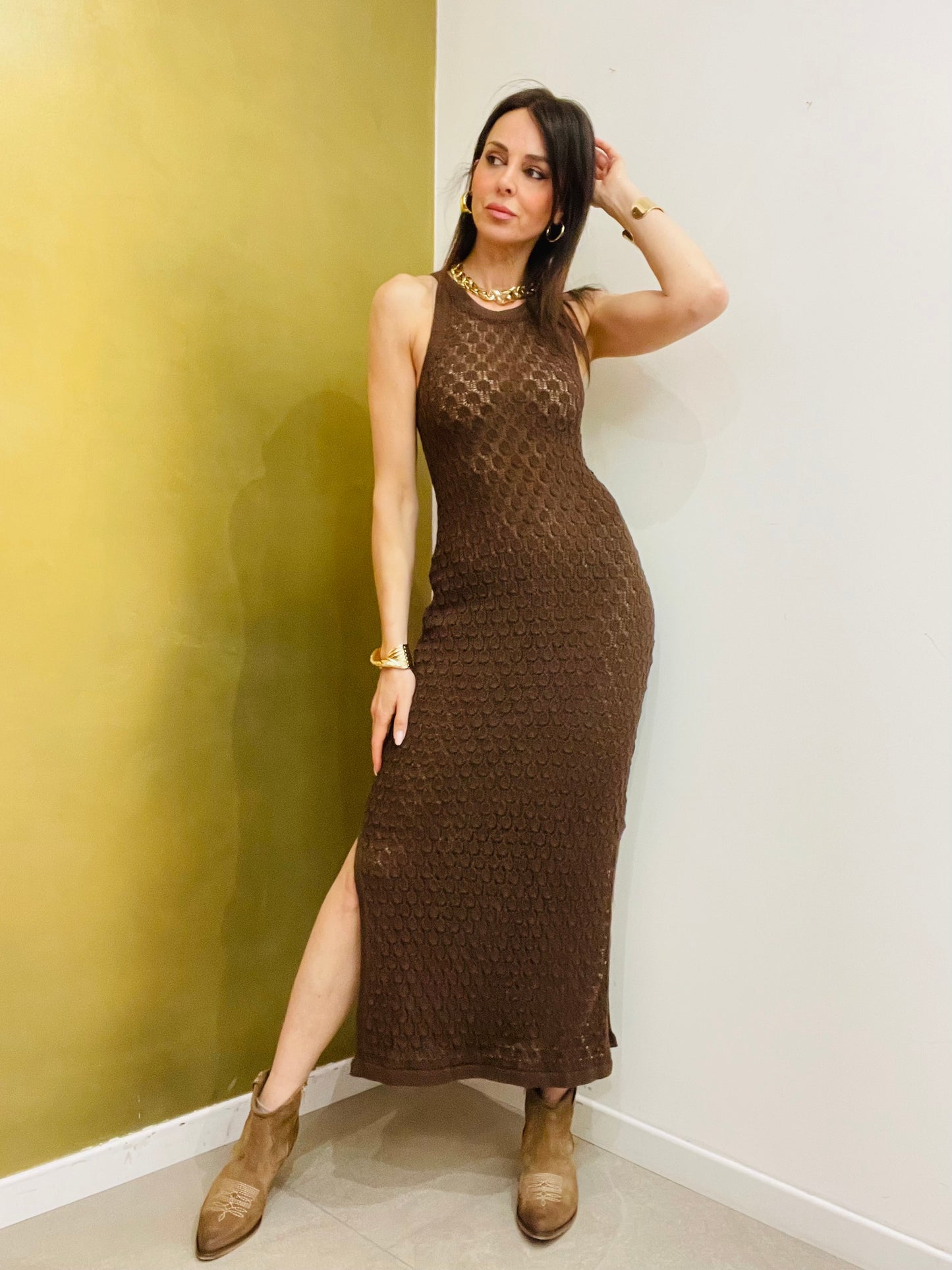 ABITO LUNGO TRAFORATO