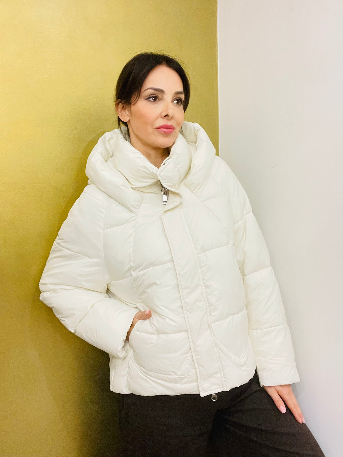 PIUMINO CON CAPPUCCIO