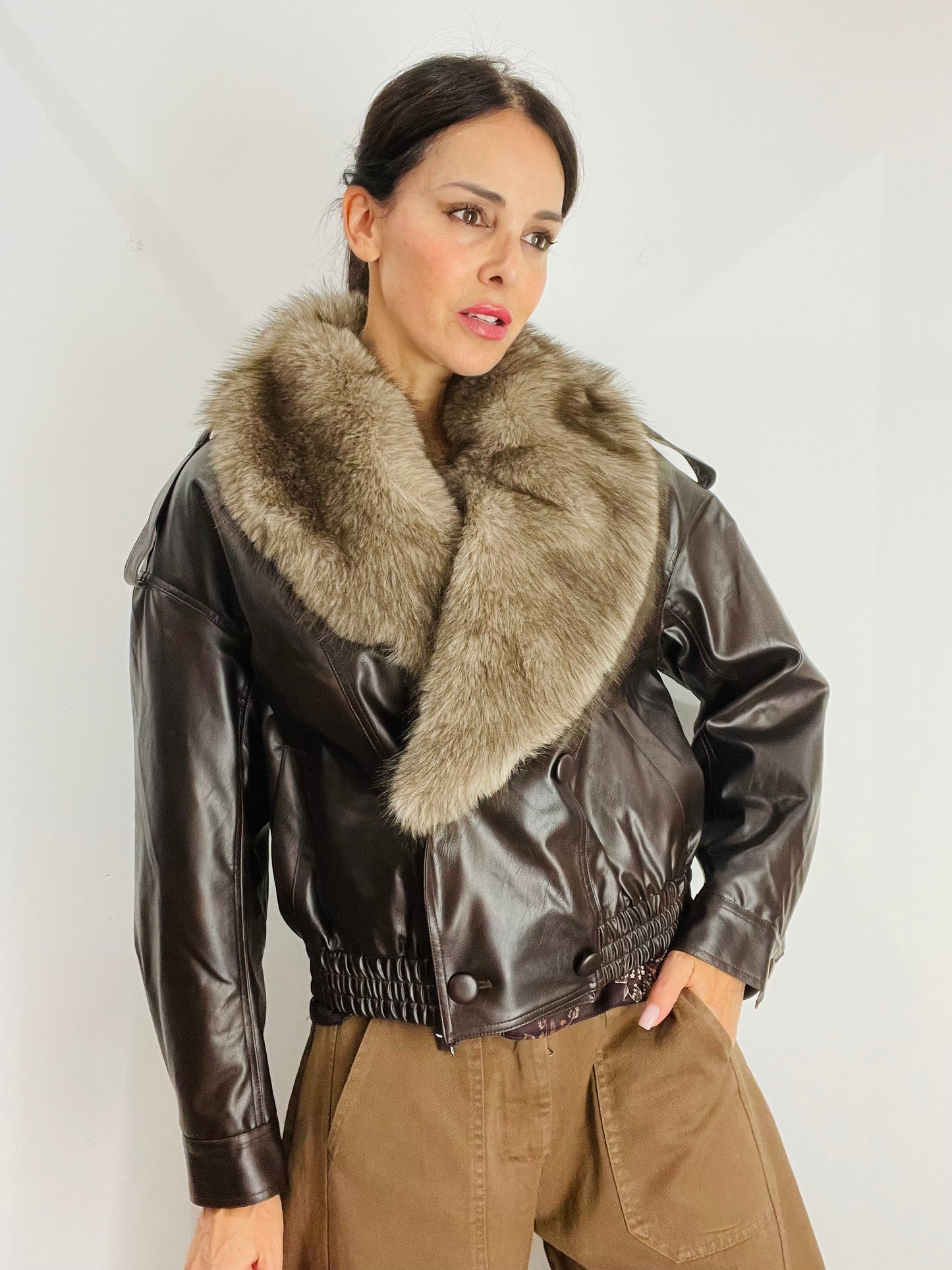 BOMBER ECOPELLE CON PELLICCIA