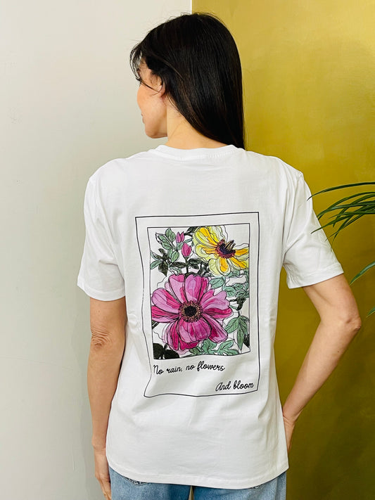 T-SHIRT FLOWERS