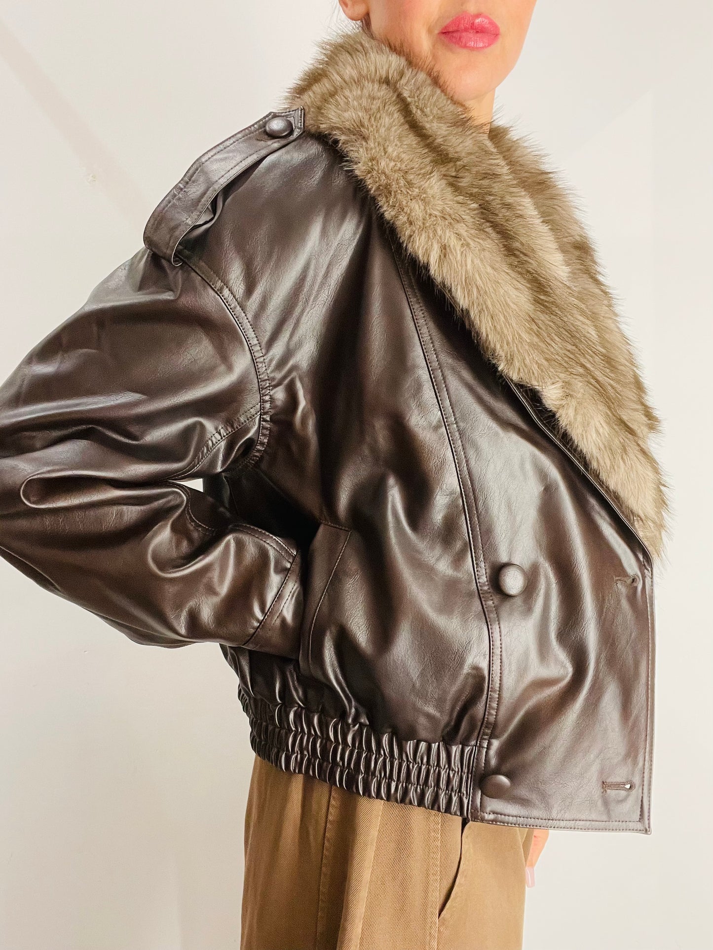 BOMBER ECOPELLE CON PELLICCIA