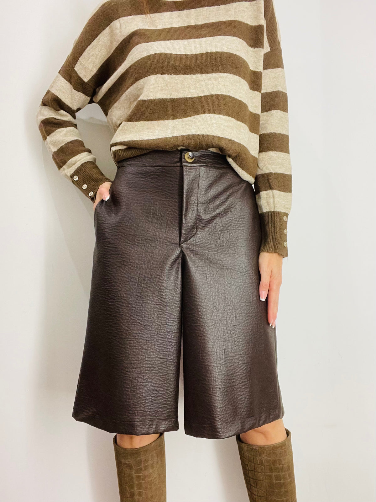 BERMUDA ECO PELLE