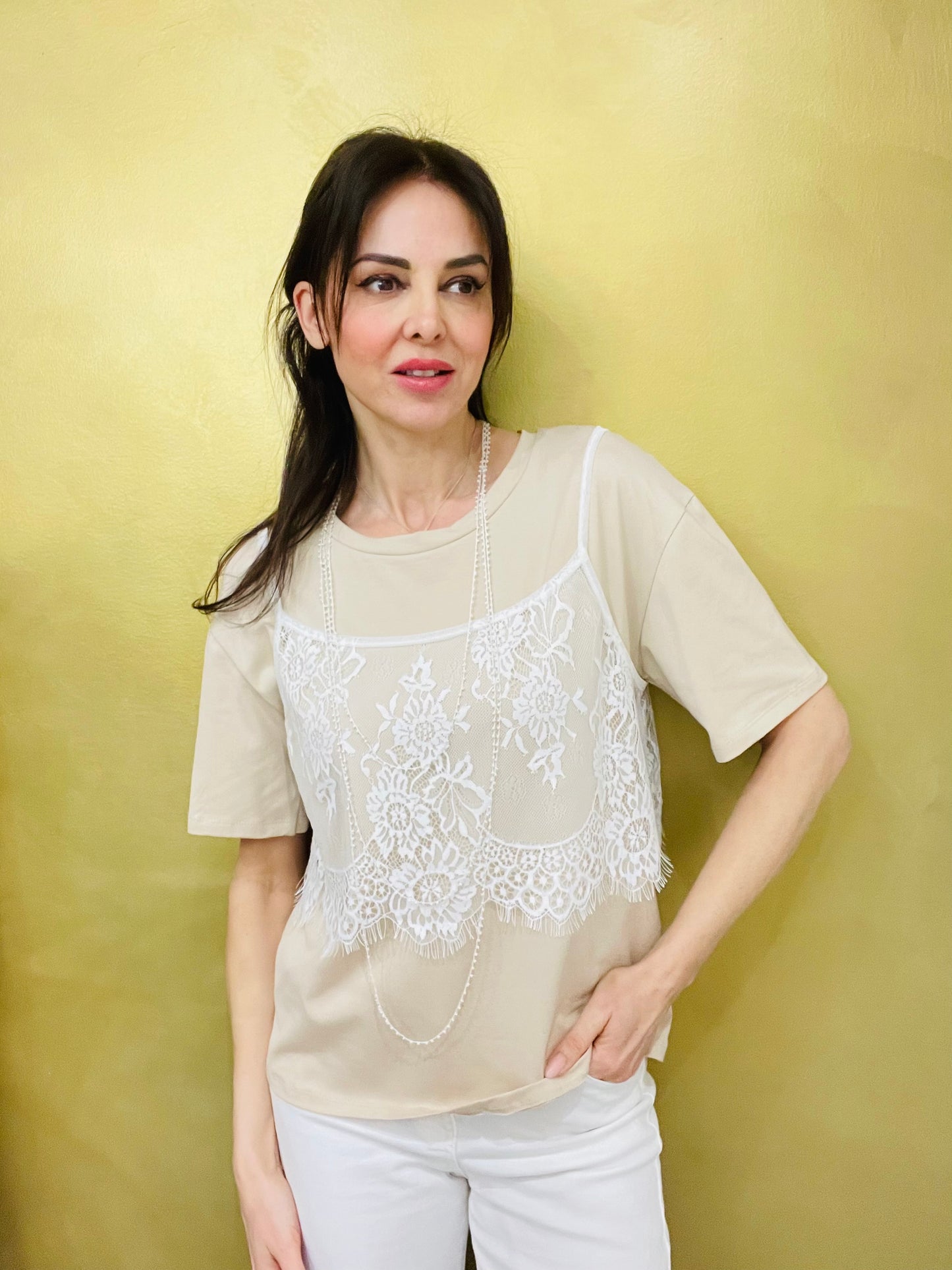 T-SHIRT CON TOP PIZZO