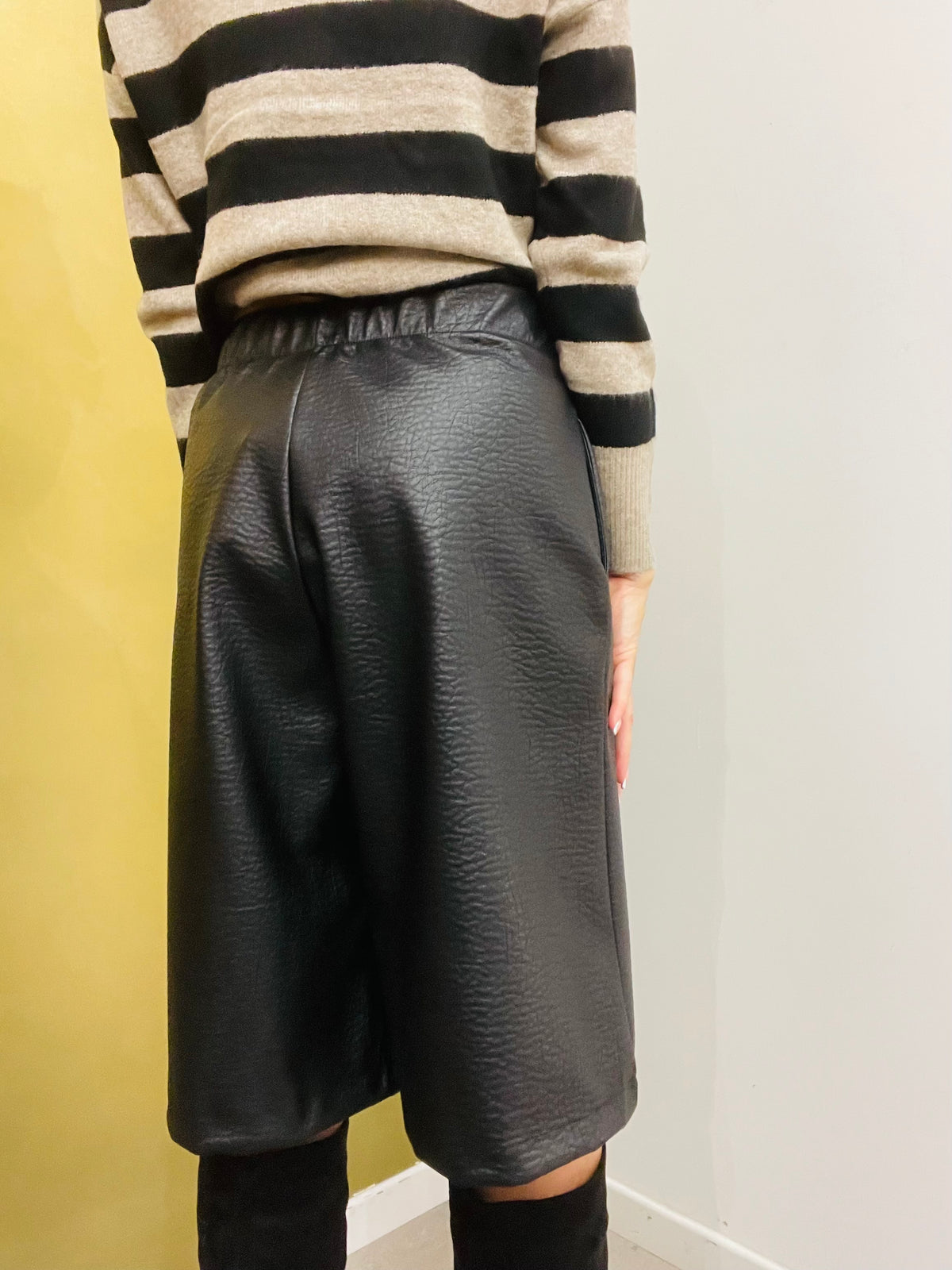 BERMUDA ECO PELLE