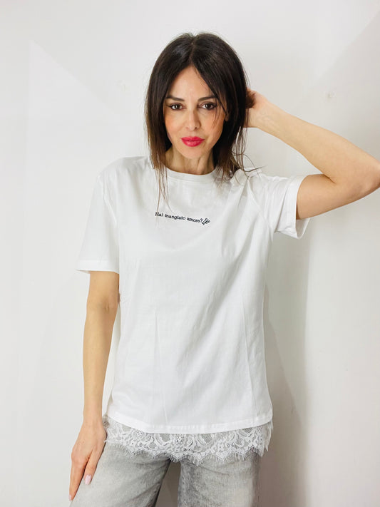 T-SHIRT AMORE CON PIZZO