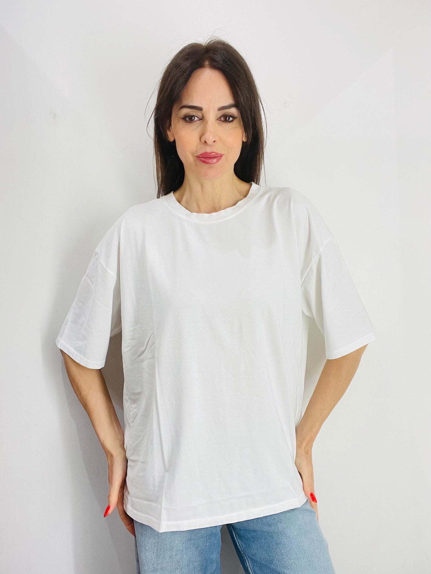 T-SHIRT OVER