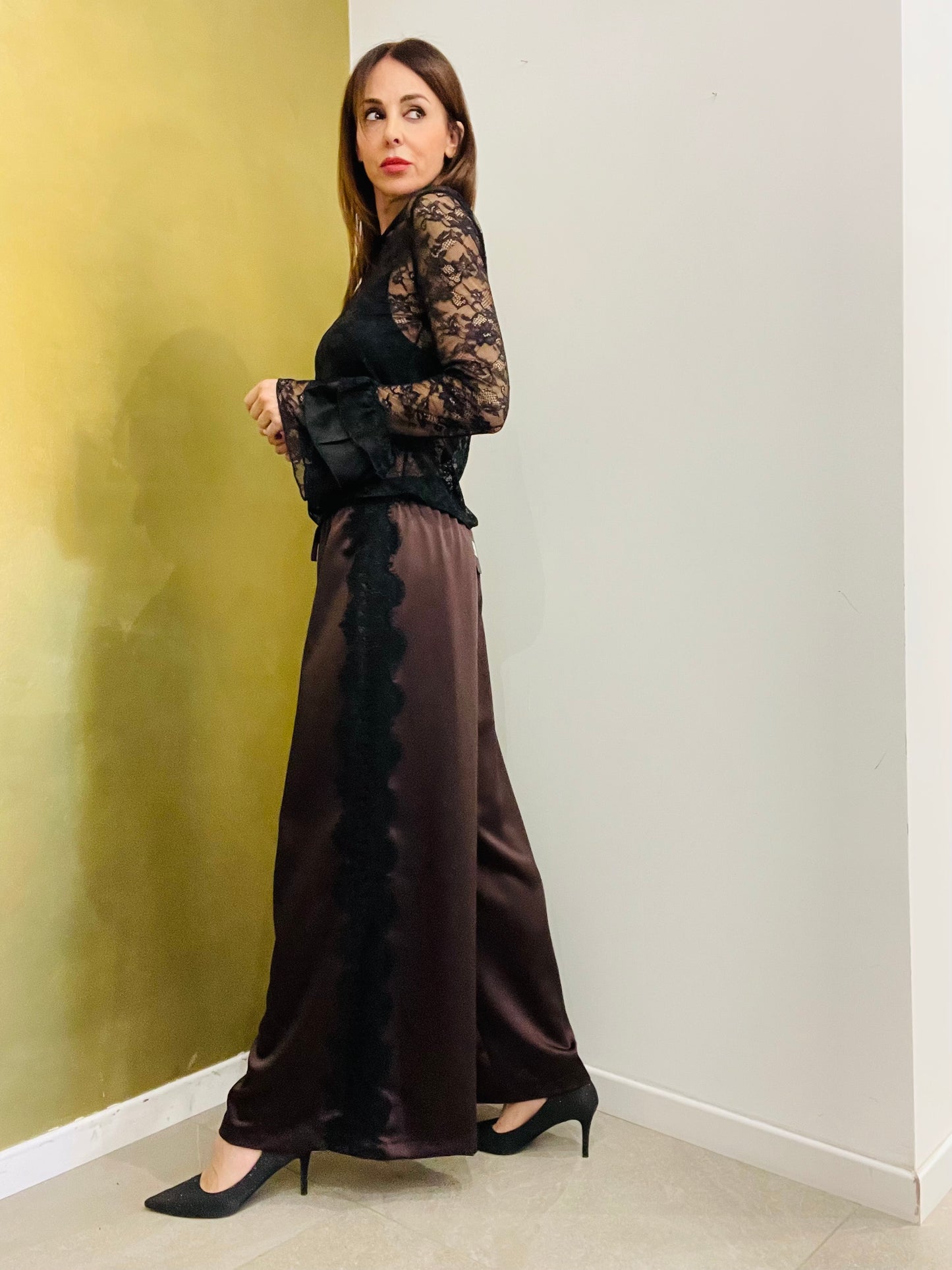 PANTALONE PALAZZO CON PIZZO