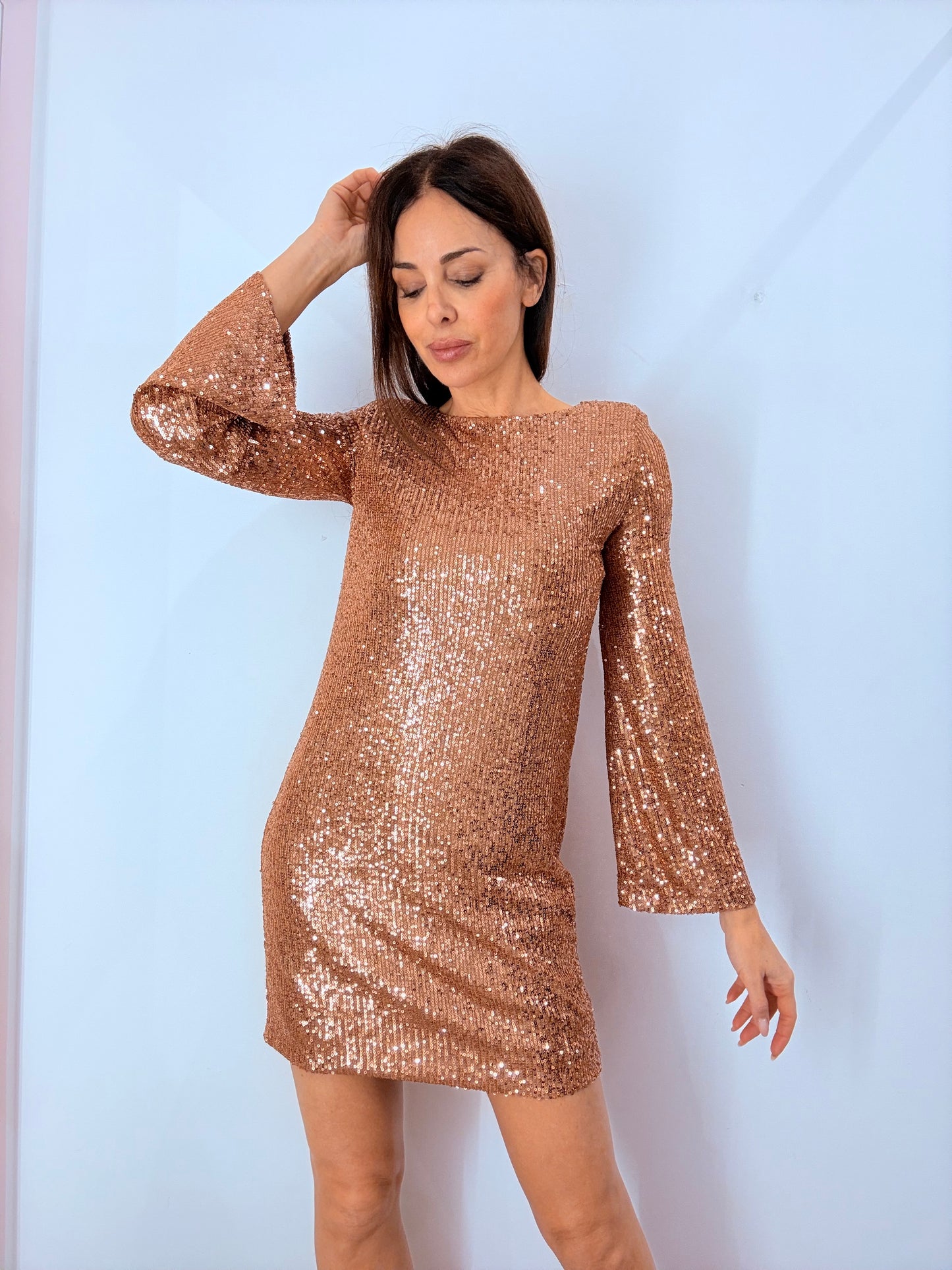 ABITO PAILLETTES