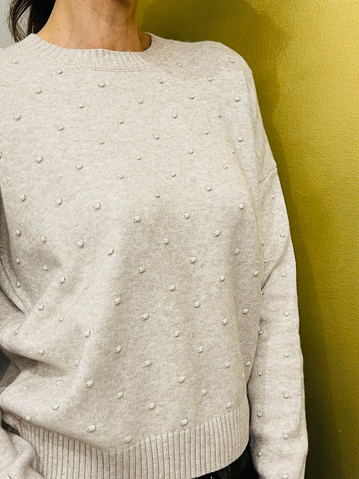 MAGLIA POIS RILIEVO