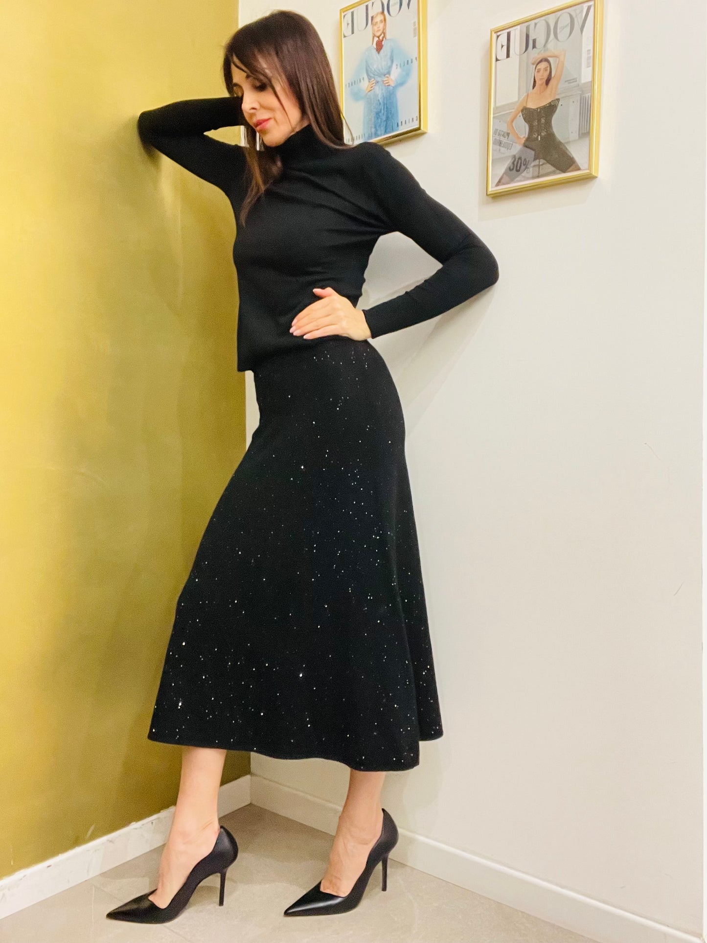 GONNA SVASATA IN MAGLIA MICROPAILLETTES