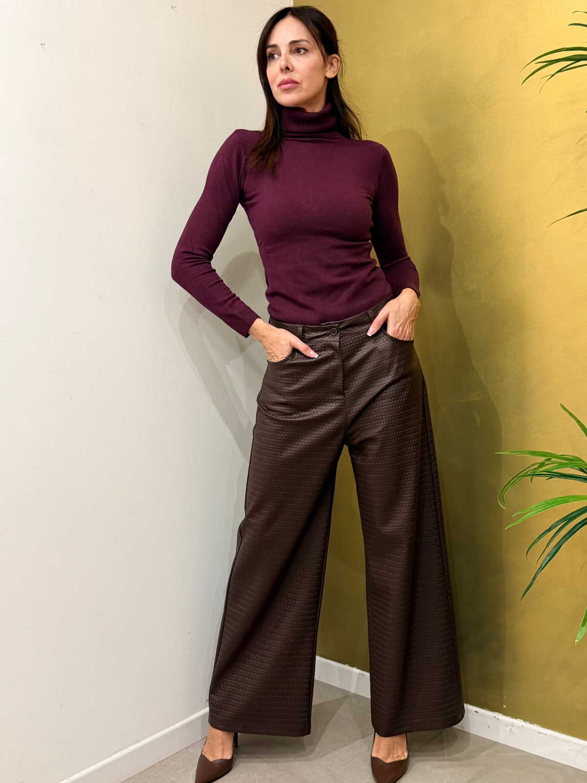 PANTALONE PALAZZO ECO PELLE INTRECCIATA