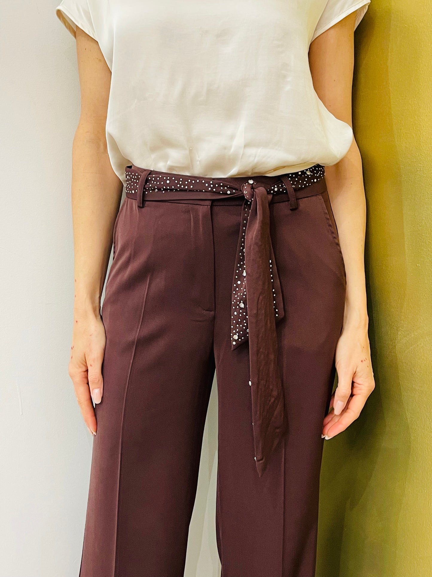 PANTALONE CINTURA STRASS