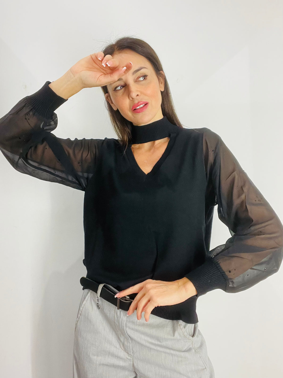 MAGLIA CUTOUT MANICHE TULLE