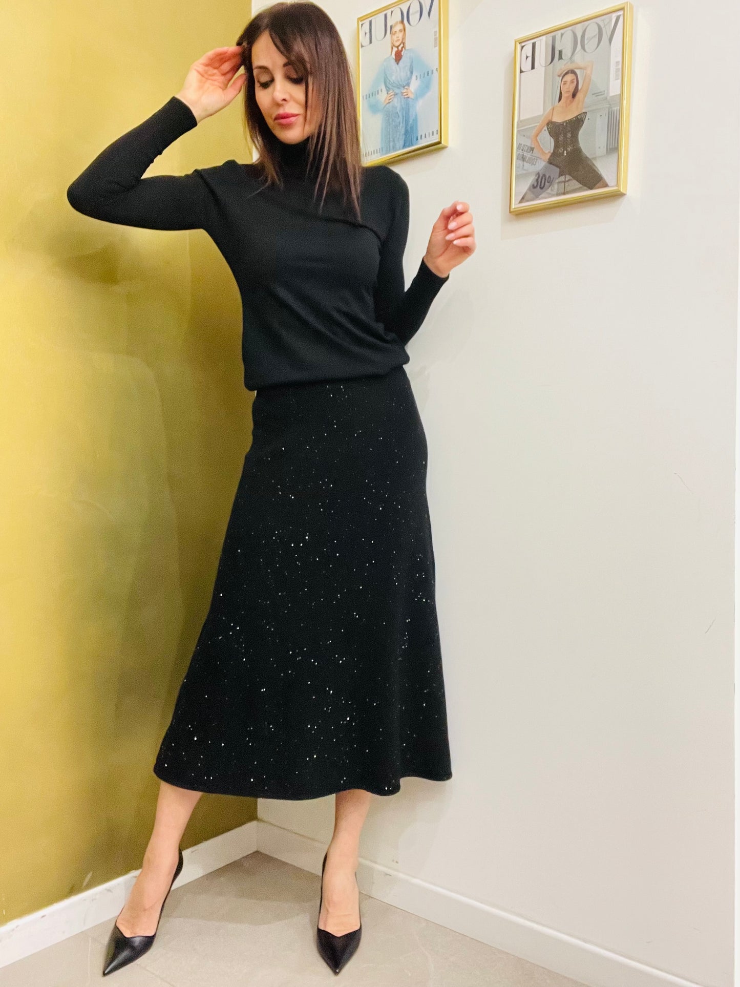 GONNA SVASATA IN MAGLIA MICROPAILLETTES