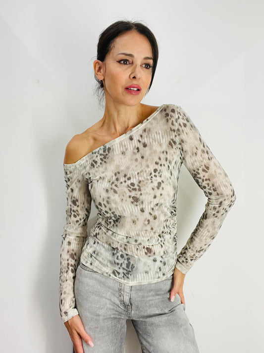 MAGLIA ASIMMETRICA ANIMALIER STRASS