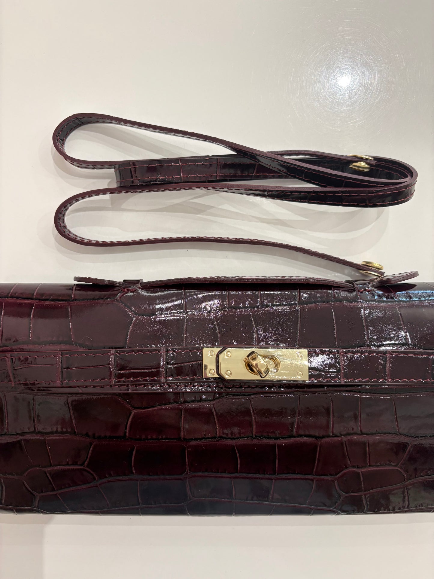 BORSA KARA