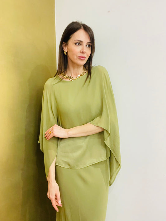 BLUSA CANOTTA CON MANTELLA