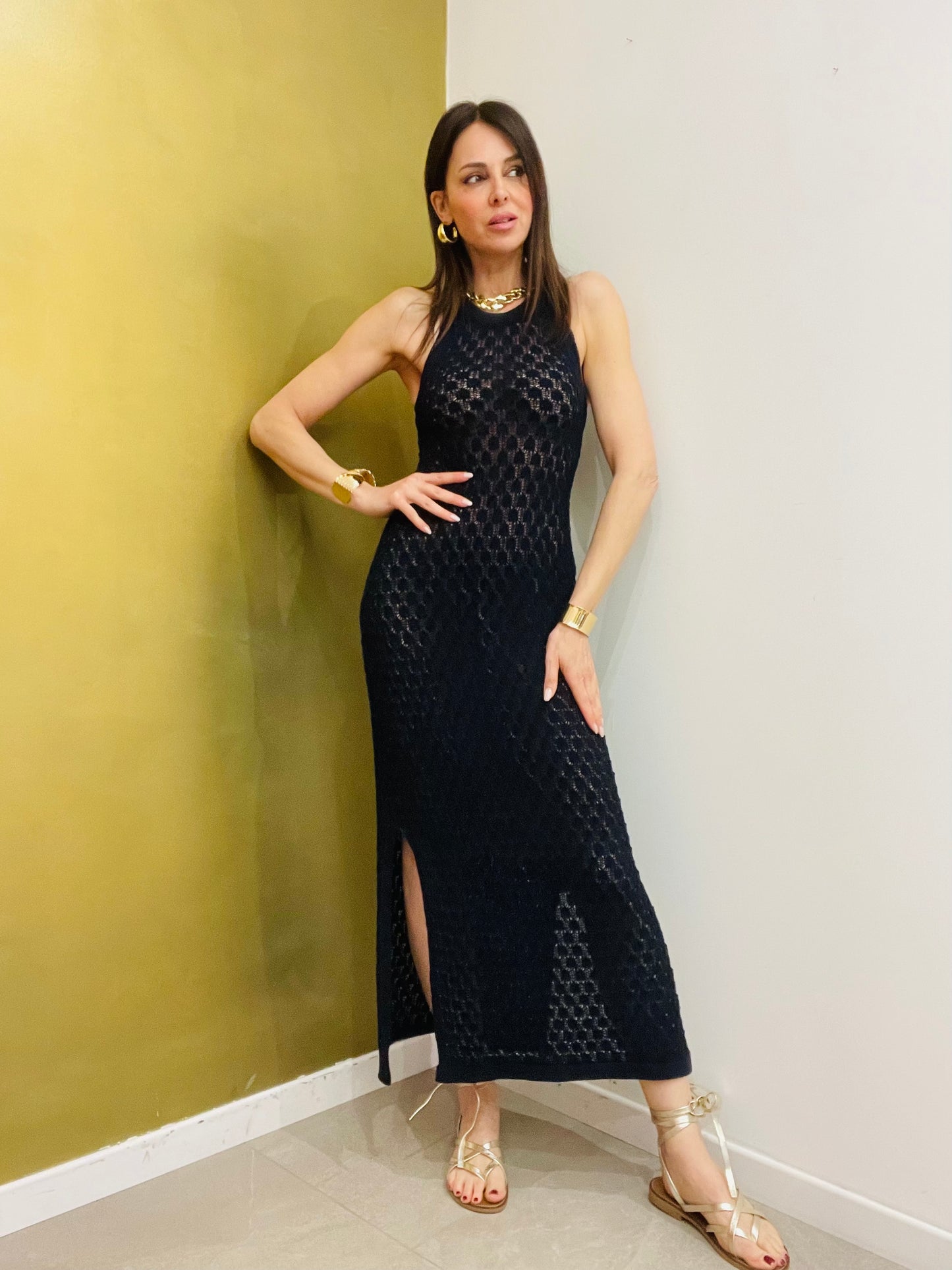 ABITO LUNGO TRAFORATO