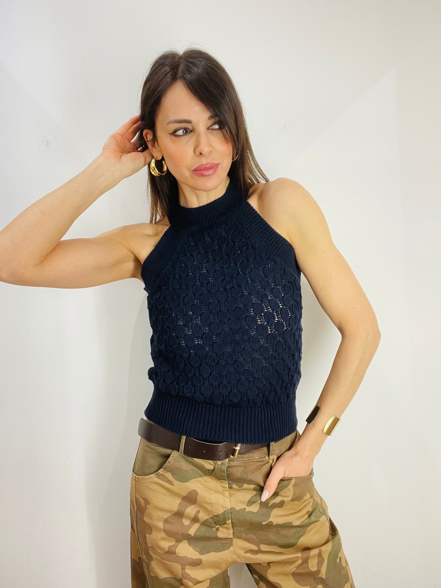 TOP IN MAGLIA TRAFORATO