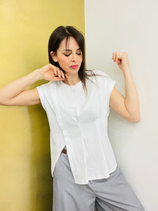 T-SHIRT SPACCO ASIMMETRICO