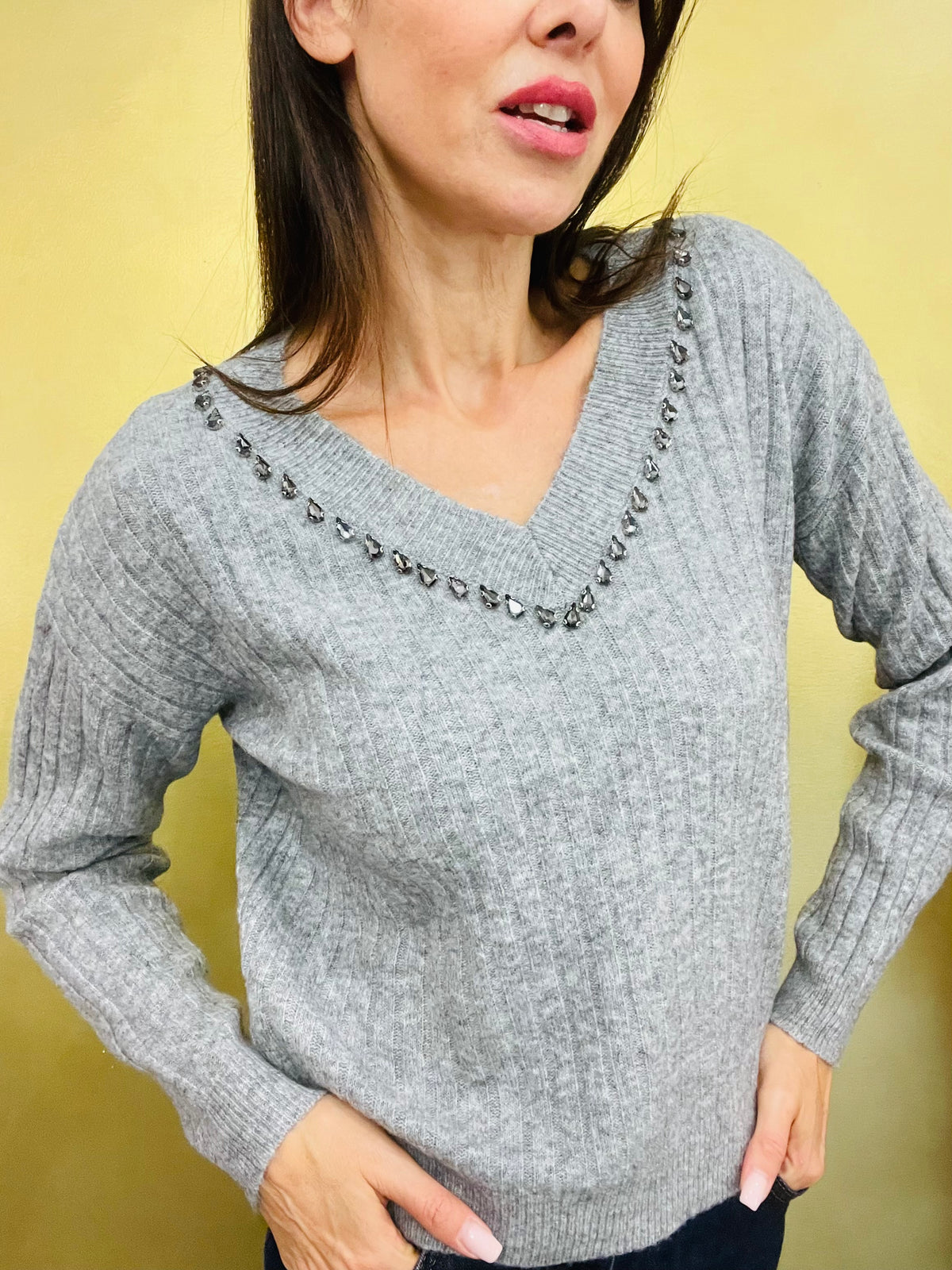 MAGLIA A COSTINE CON STRASS