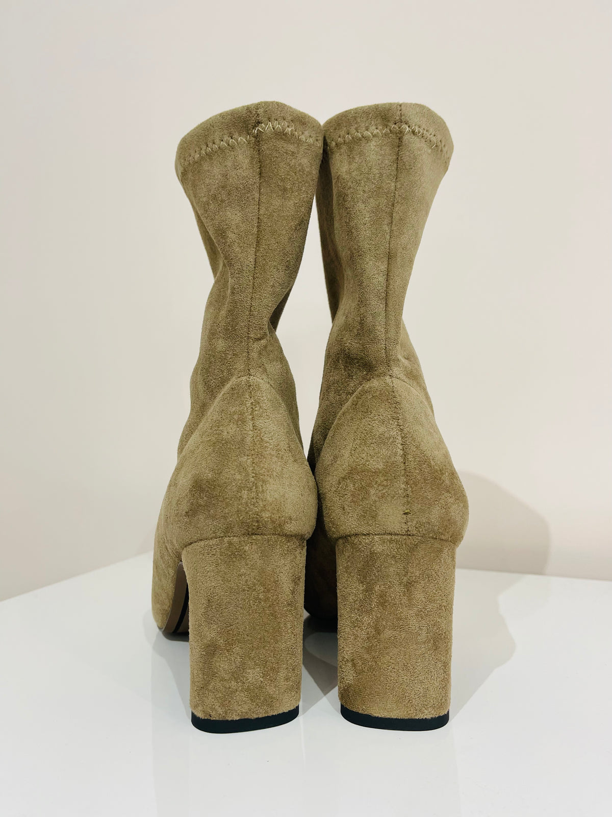 STIVALETTO CAMOSCIO ELASTICIZZATO