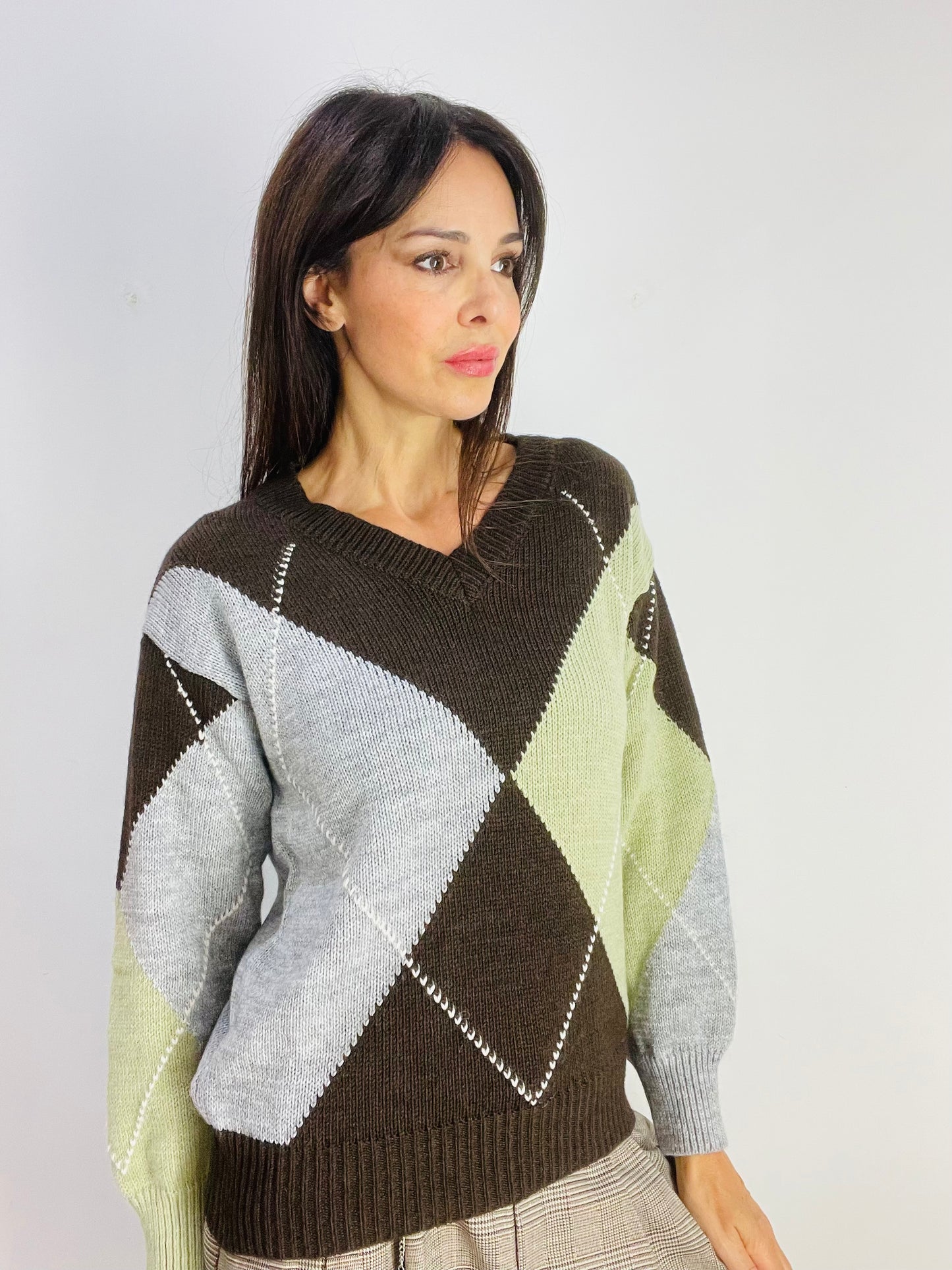 MAGLIA A V ROMBI