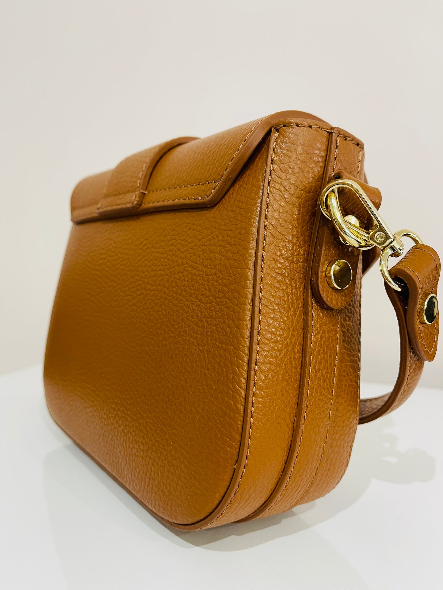 BORSA ROMA